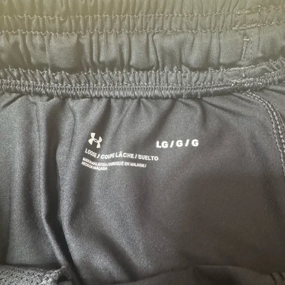 Under Armour Black and Orange Athletic Shorts - Picture 3 of 4